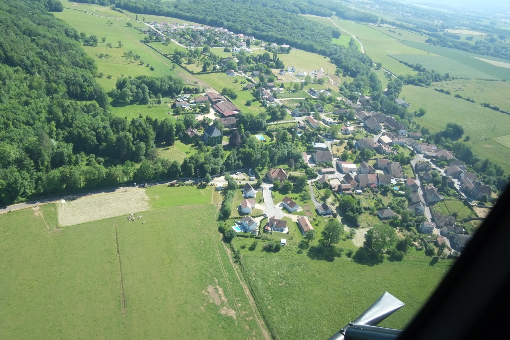 Bussières : le pays vu depuis l'ouest